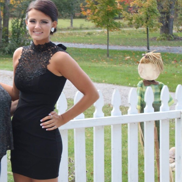 Windsor Black Bodycon Dress with Lace & Tie Back - Picture 5 of 5